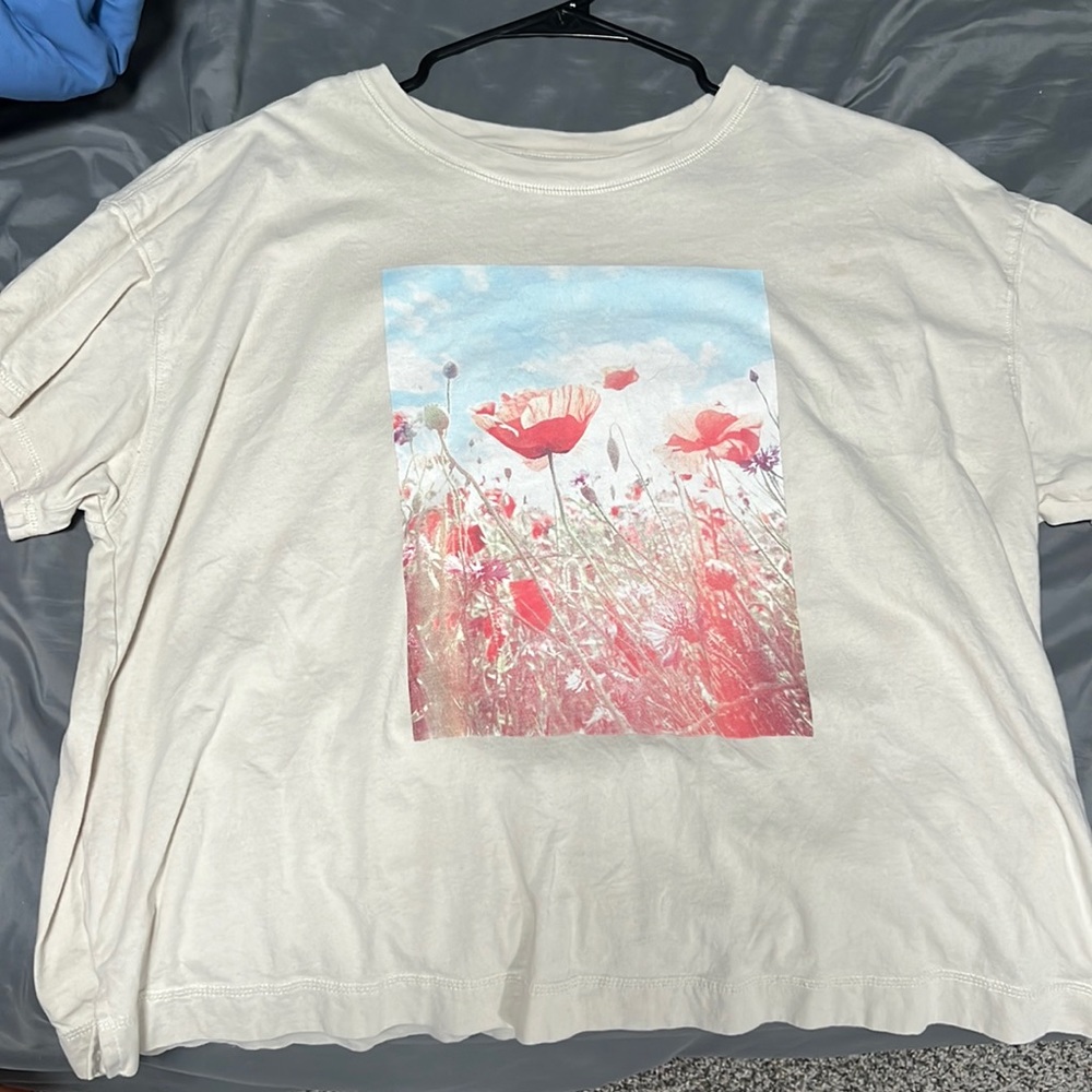 Old navy flower shirt